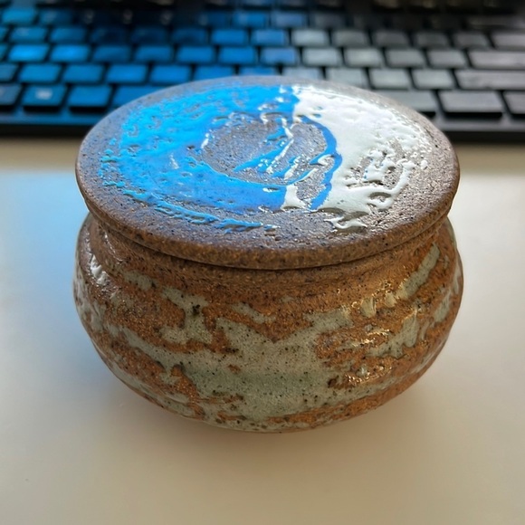 Ceramic Trinket Box - Picture 1 of 4